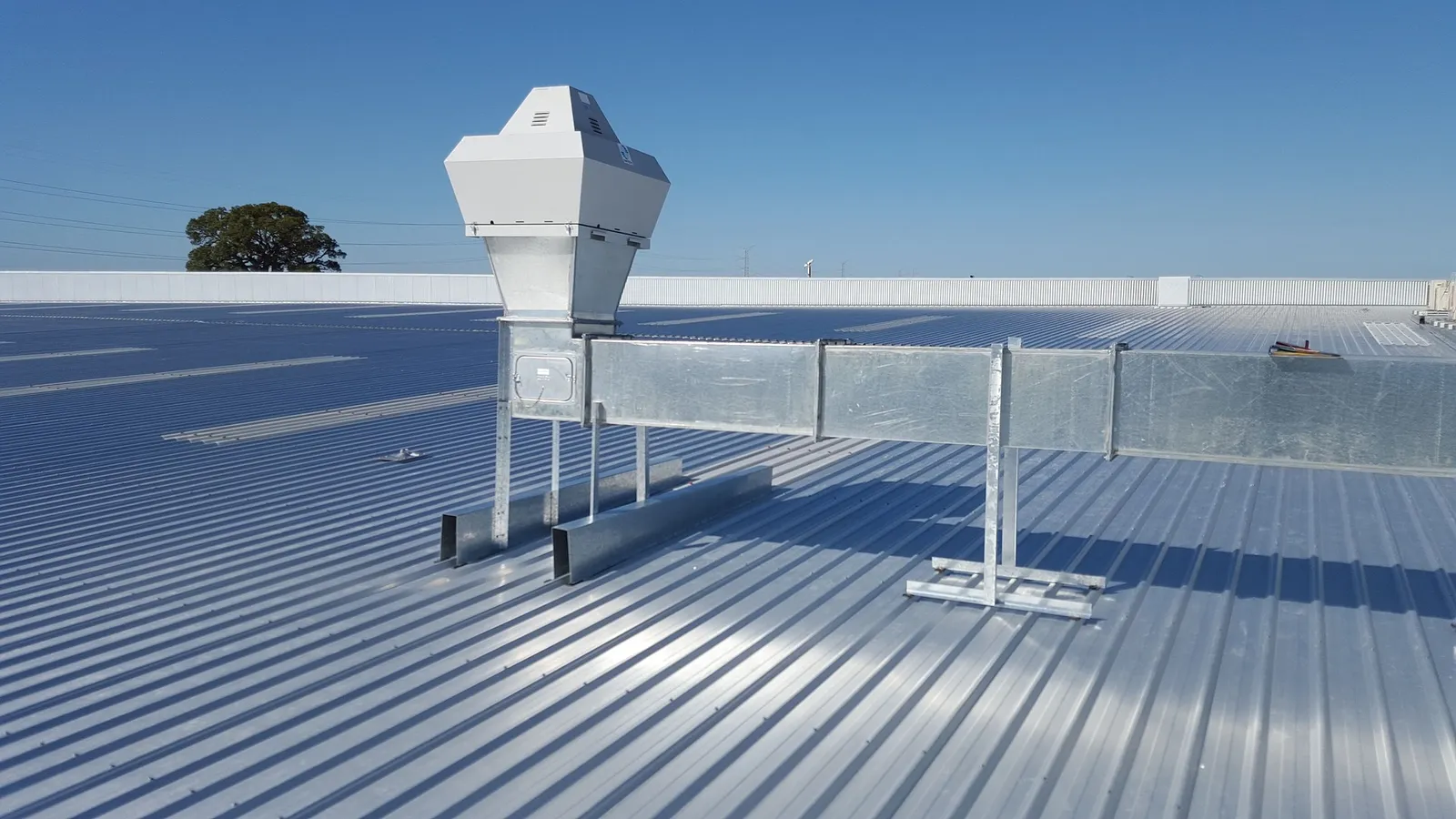 Flat commercial roof surface